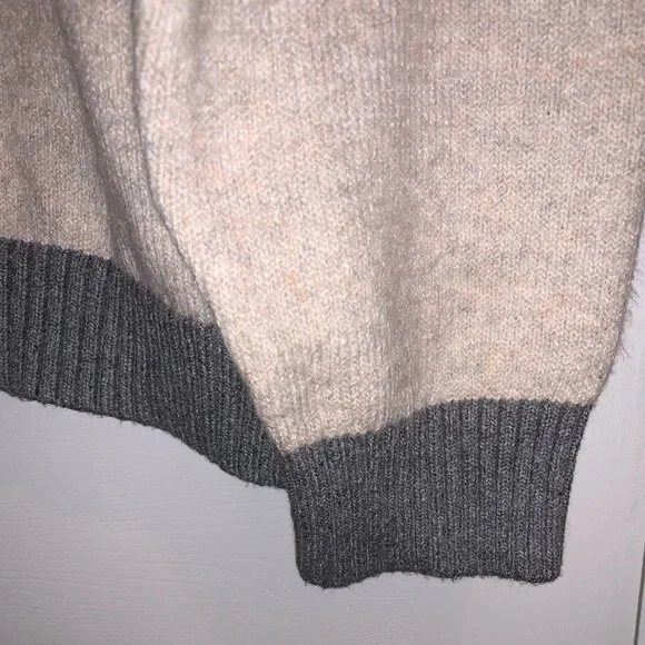 Goodfellow & Co. Soft men’s hooded sweater in Stucco & Gray size XL - Picture 3 of 9